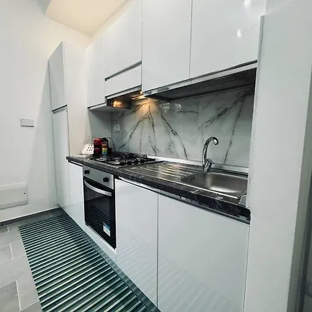 Casa Victoria A Due Passi Dall'ariston Internet Gratis