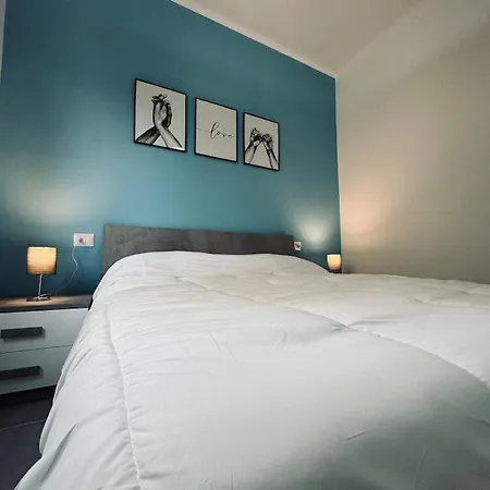 Lägenhet Casa Victoria A Due Passi Dall'ariston Internet Gratis